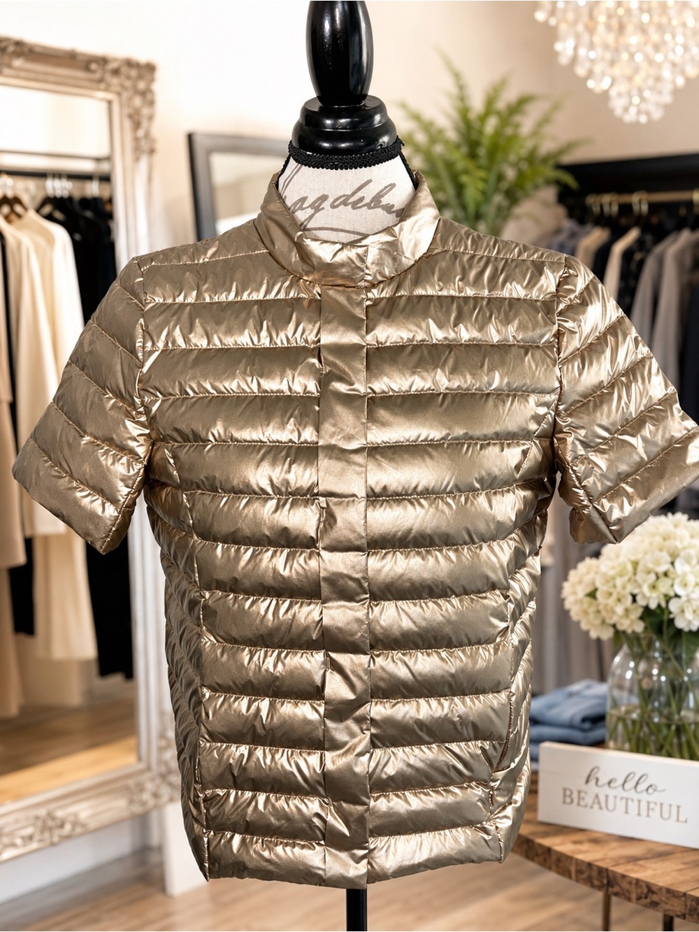 J. McLaughlin Amira Short Sleeve Down Puffer Jacket Gold Metallic M